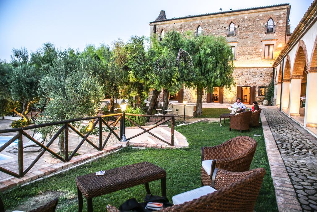 Le Colline Del Gelso-Masseria Mazzei Rossano Luaran gambar